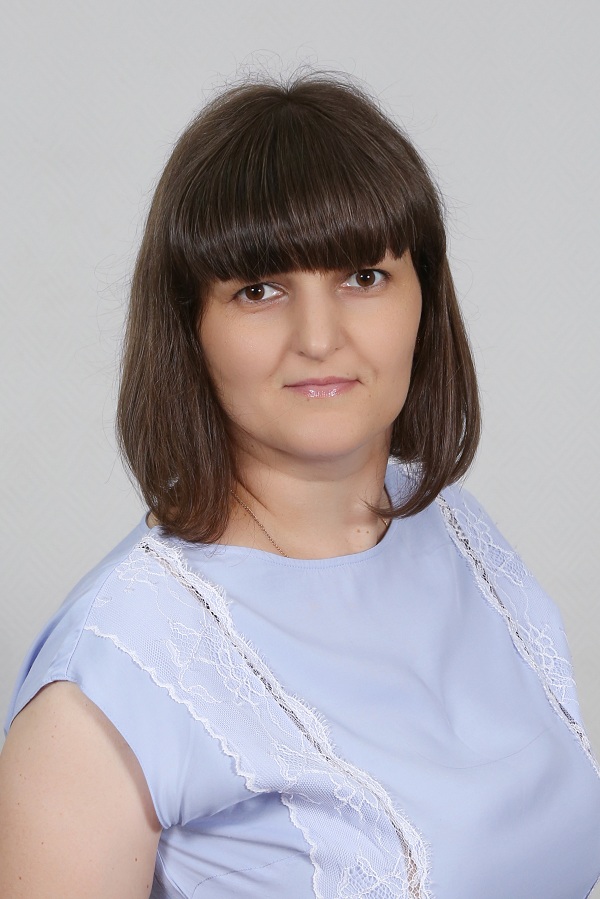 Ларина Елена Валерьевна.