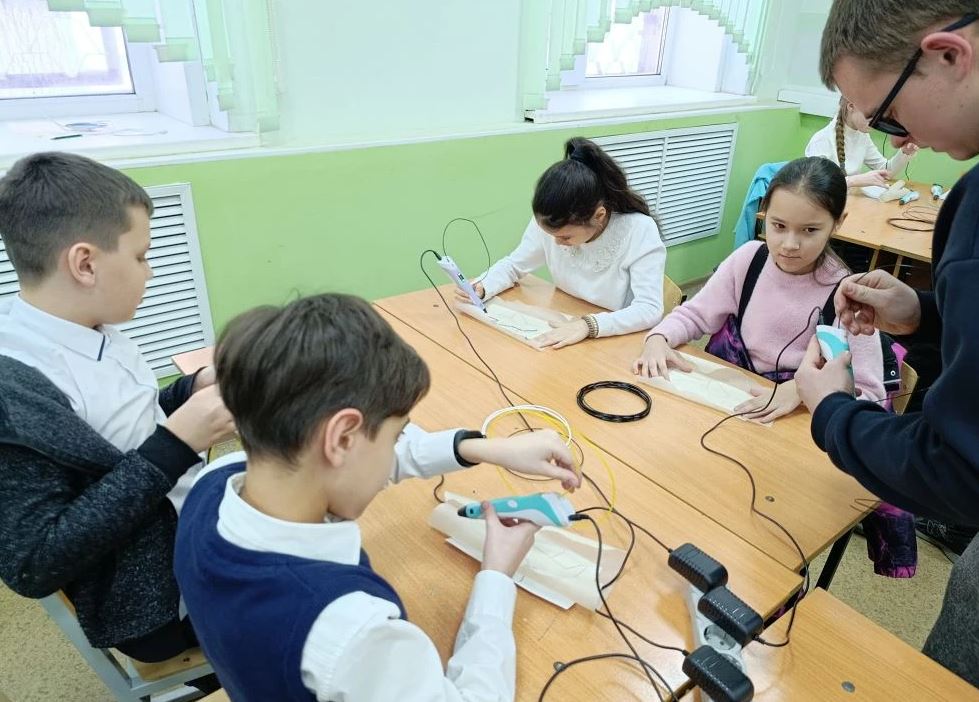 Мастер-класс &amp;quot;3-D ручка&amp;quot; в ЭПЭК.