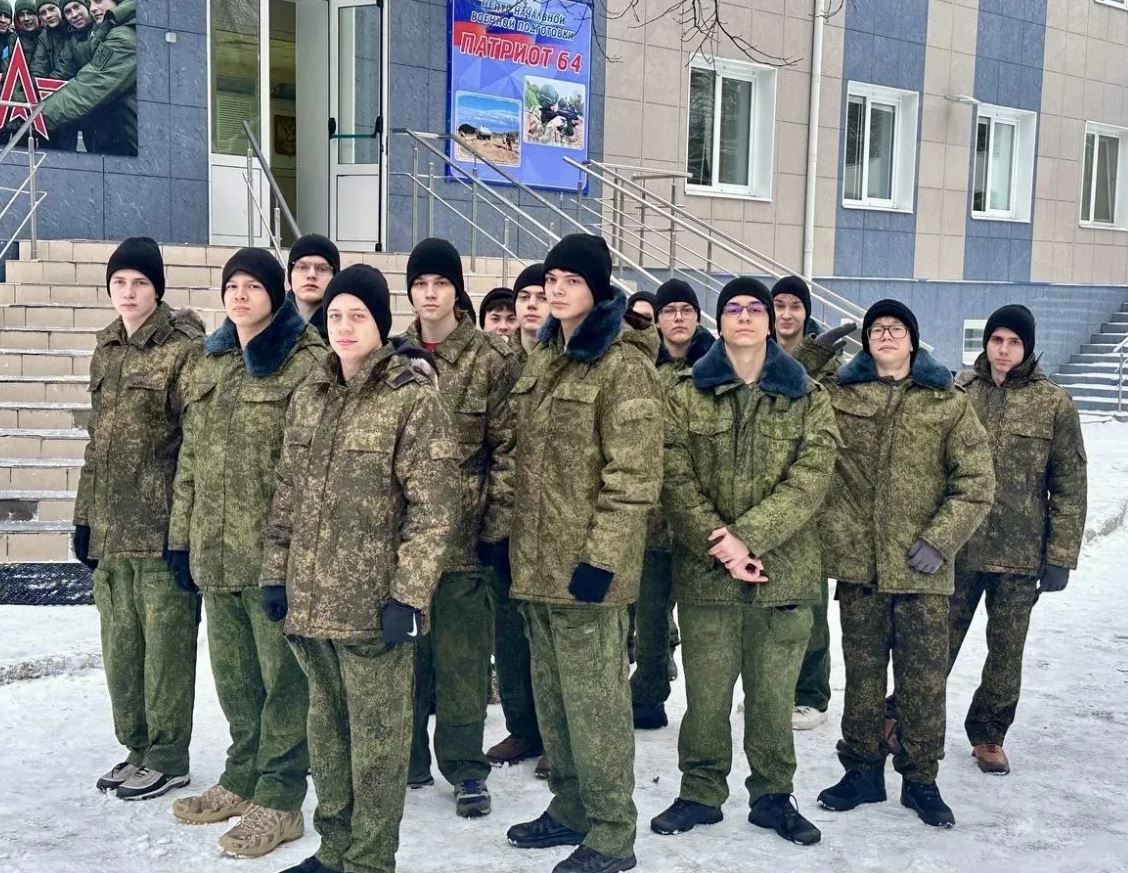 Участие в военных учебных сборах на базе учебно-методического центра «Авангард» Участие в военных учебных сборах на базе учебно-методического центра «Авангард».