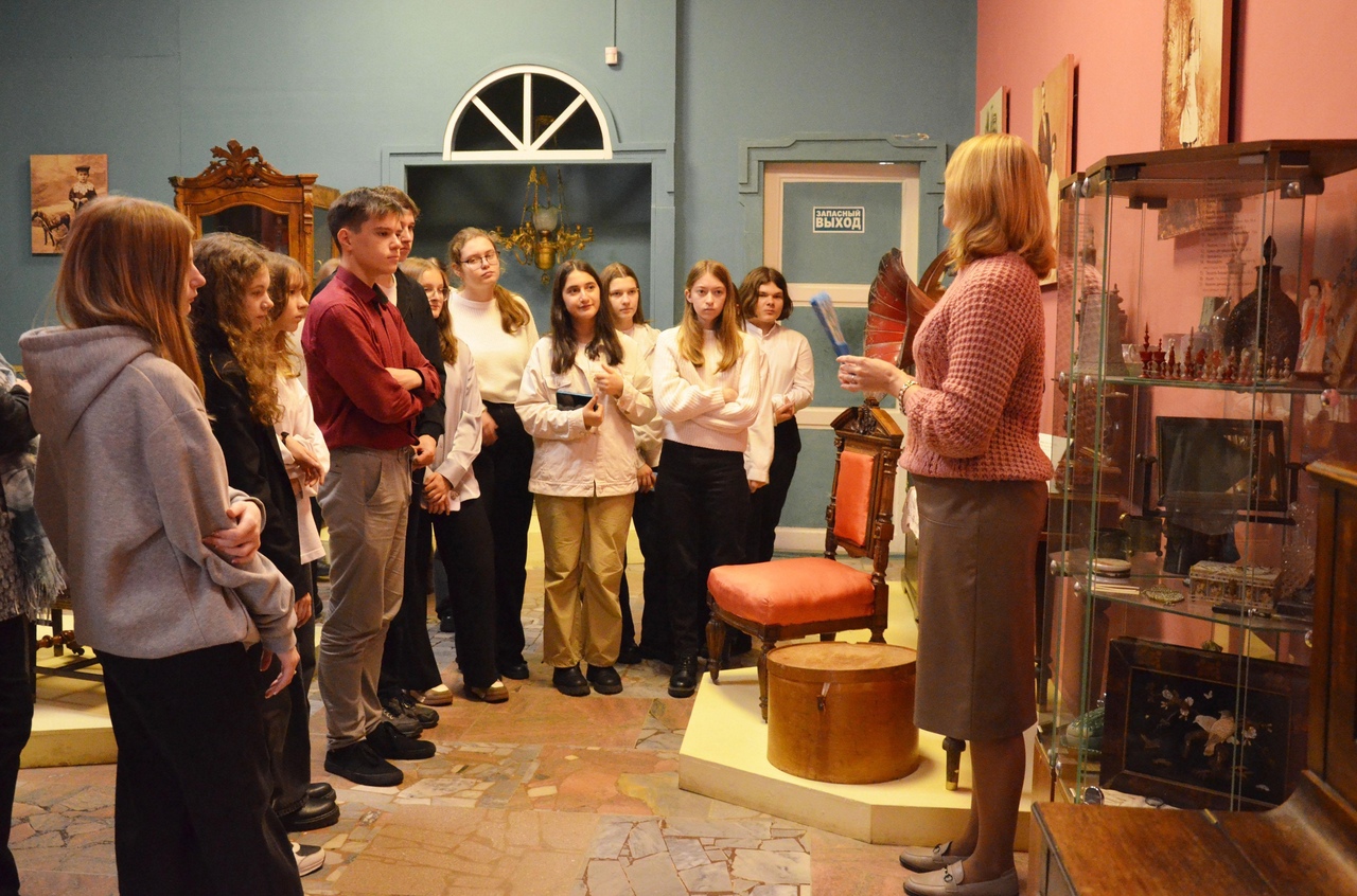 9 «В» класса посетили Энгельсский краеведческий музей.